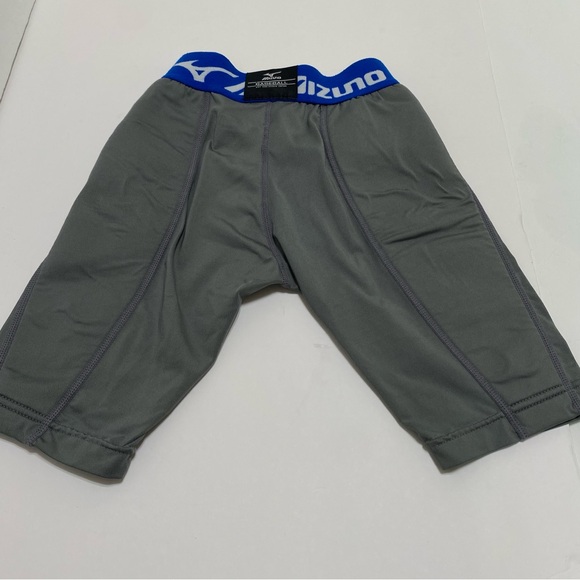 Mizuno youth slider shorts size S - Picture 4 of 4